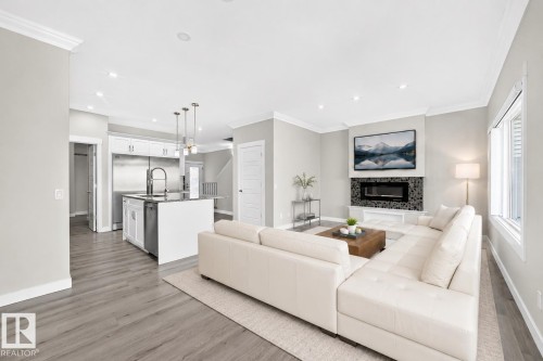 22910 96A Avenue, Edmonton, AB 