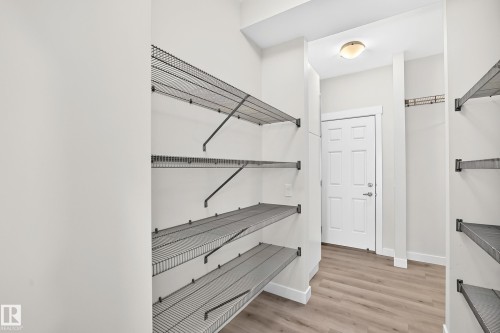 22910 96A Avenue, Edmonton, AB 