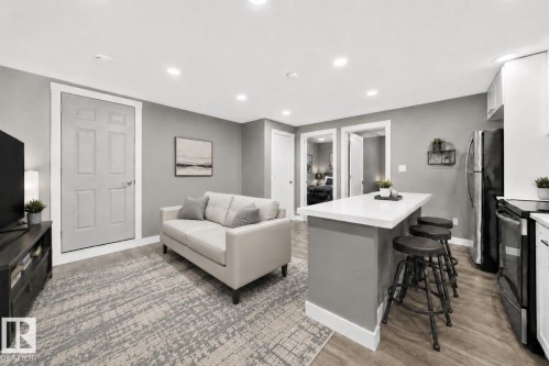 22910 96A Avenue, Edmonton, AB 