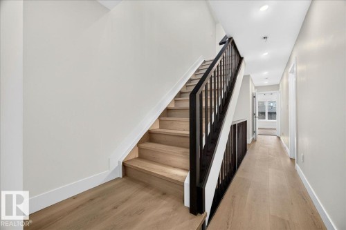10751 73 Avenue, Edmonton, AB 