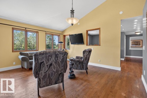 216 Wolf Willow Road, Edmonton, AB 