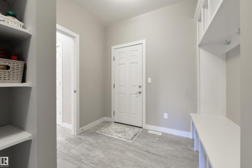 23 Kingsbury Circle, Spruce Grove, AB - Indoor Photo Showing Other Room