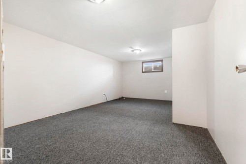 10602 100 Avenue, Fort Saskatchewan, AB - Indoor Photo Showing Other Room