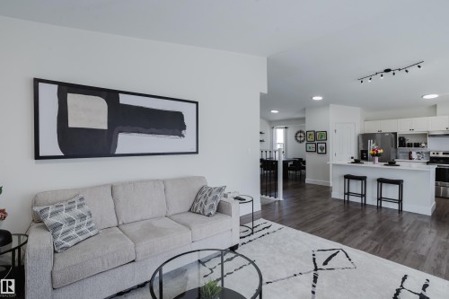 6741 162A Avenue, Edmonton, AB 