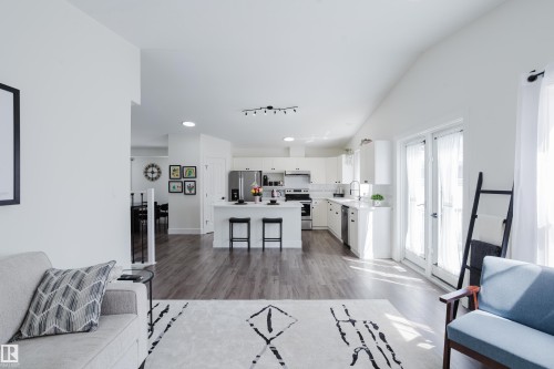 6741 162A Avenue, Edmonton, AB 