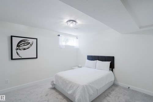6741 162A Avenue, Edmonton, AB 