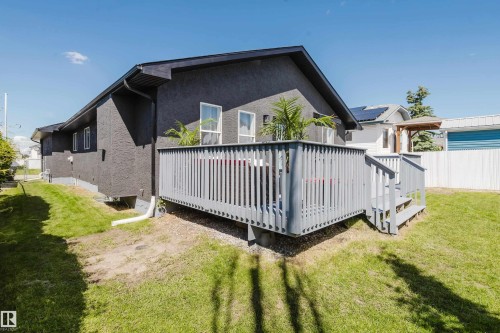 6741 162A Avenue, Edmonton, AB 