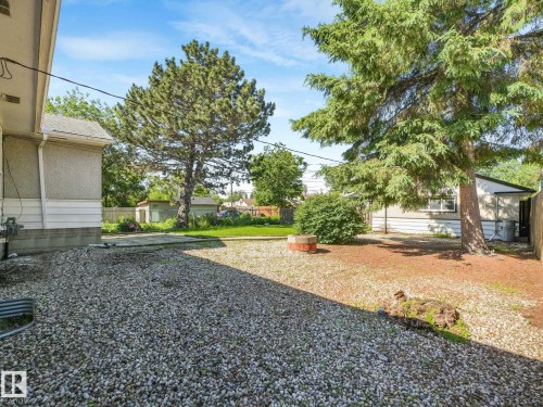 12418 125 Street, Edmonton, AB 