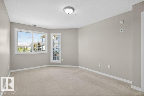 360 2750 55 Street, Edmonton, AB - Indoor Photo Showing Other Room