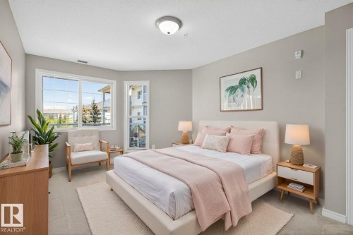 360 2750 55 Street, Edmonton, AB - Indoor Photo Showing Bedroom