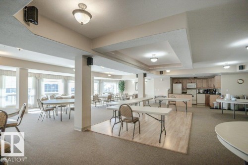 360 2750 55 Street, Edmonton, AB - Indoor Photo Showing Dining Room