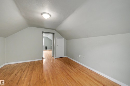 10612 127 Street, Edmonton, AB 