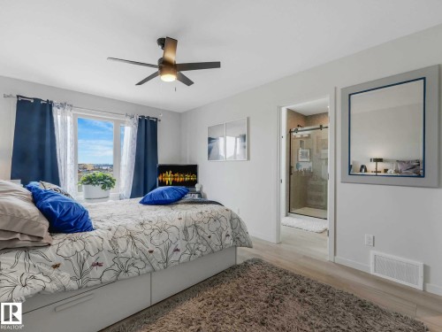 157 Garneau Gate, Spruce Grove, AB - Indoor Photo Showing Bedroom