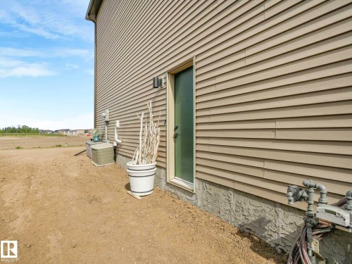 157 Garneau Gate, Spruce Grove, AB - Outdoor