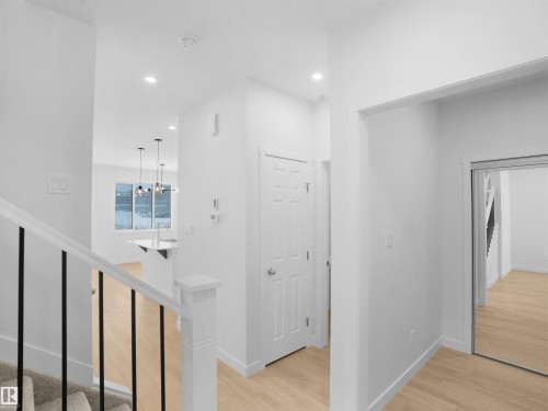 17736 7 Street, Edmonton, AB 