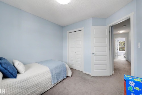 1522 Chapman Way, Edmonton, AB 