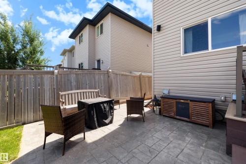 1522 Chapman Way, Edmonton, AB 