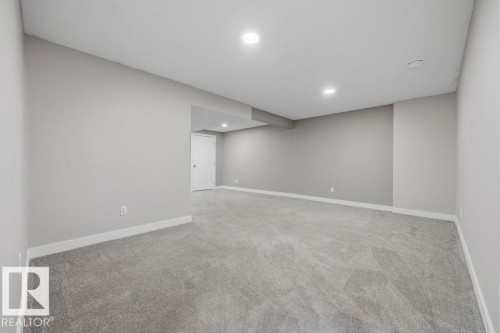 1291 Lakewood Road W, Edmonton, AB 