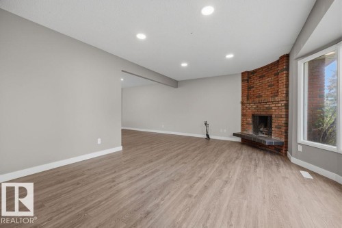 1291 Lakewood Road W, Edmonton, AB 