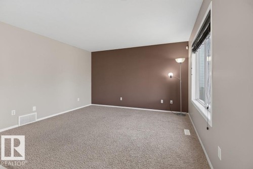 4720 204 Street, Edmonton, AB 