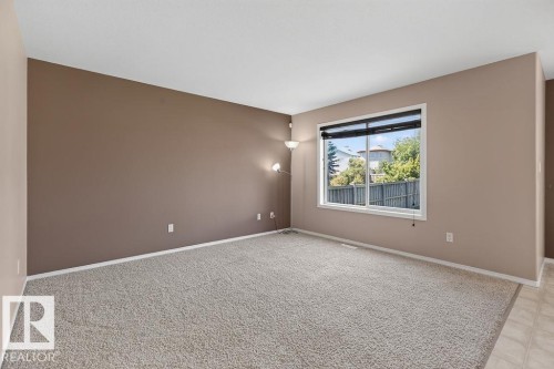 4720 204 Street, Edmonton, AB 