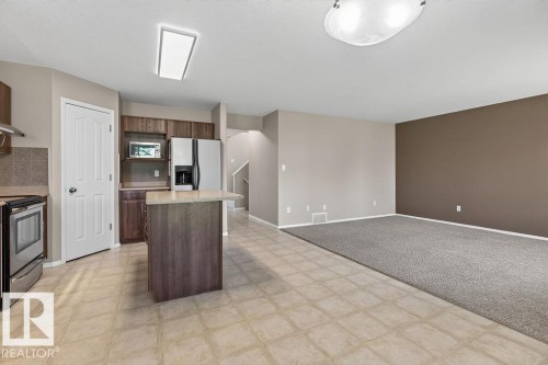 4720 204 Street, Edmonton, AB 