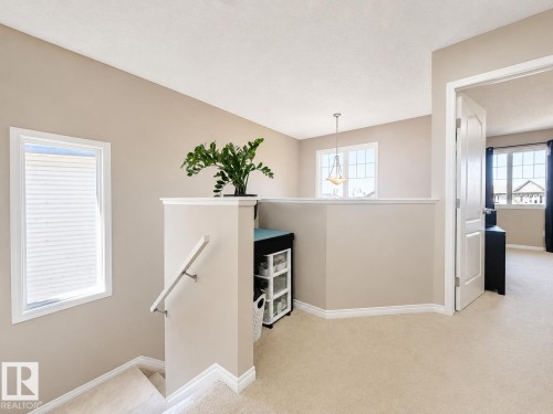 526 173A Street, Edmonton, AB 