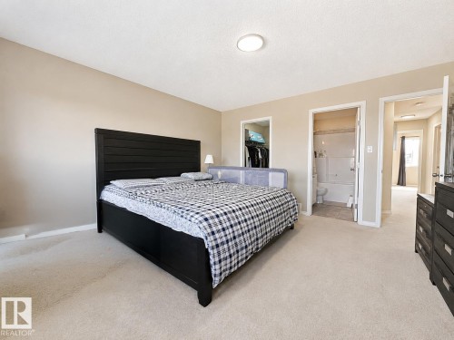 526 173A Street, Edmonton, AB 