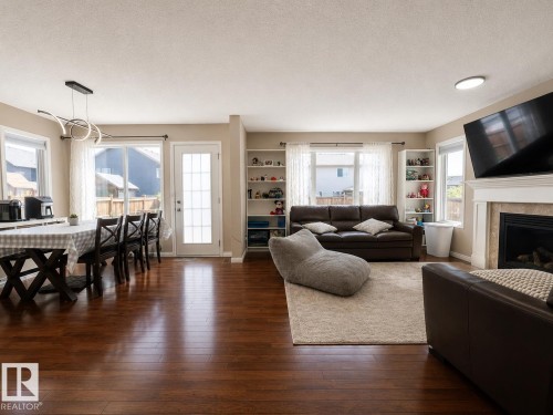 526 173A Street, Edmonton, AB 