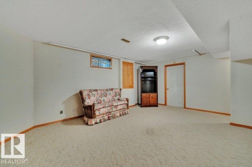 10223 174 Avenue, Edmonton, AB 