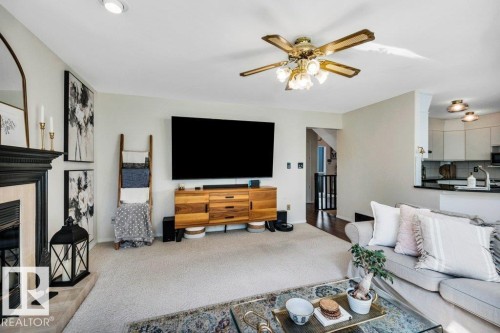 311 Weber Way, Edmonton, AB 