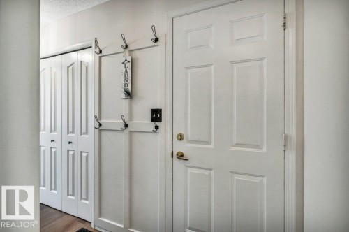 311 Weber Way, Edmonton, AB 