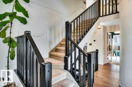 311 Weber Way, Edmonton, AB 