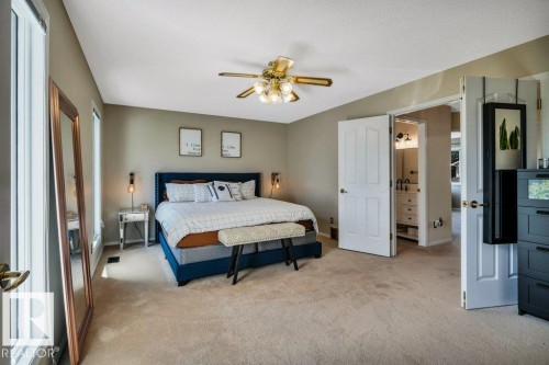 311 Weber Way, Edmonton, AB 