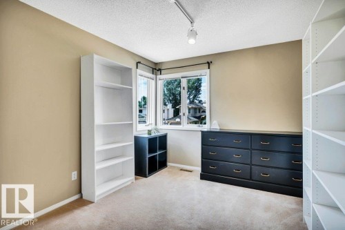311 Weber Way, Edmonton, AB 