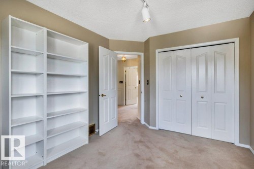 311 Weber Way, Edmonton, AB 