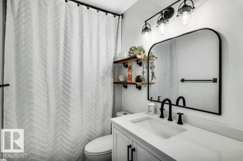 311 Weber Way, Edmonton, AB 