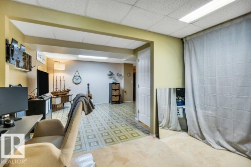 311 Weber Way, Edmonton, AB 