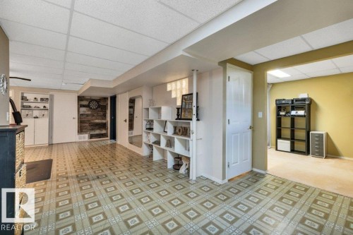 311 Weber Way, Edmonton, AB 