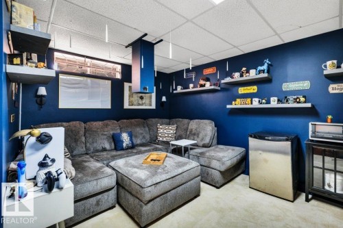 311 Weber Way, Edmonton, AB 