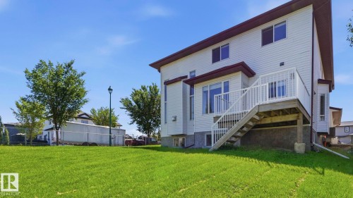 98 Lakeland Drive, Beaumont, AB 