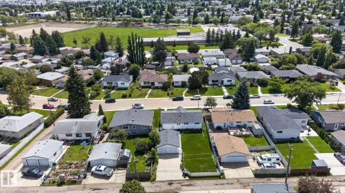 6704 94A Avenue, Edmonton, AB 