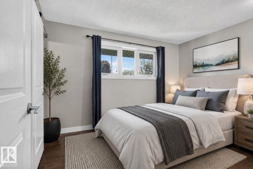 6704 94A Avenue, Edmonton, AB 