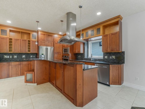 13412 157 Avenue, Edmonton, AB 