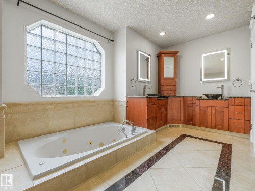 13412 157 Avenue, Edmonton, AB 