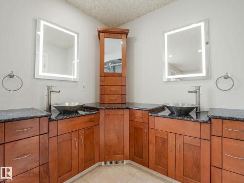 13412 157 Avenue, Edmonton, AB 