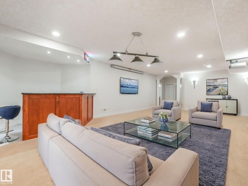 13412 157 Avenue, Edmonton, AB 