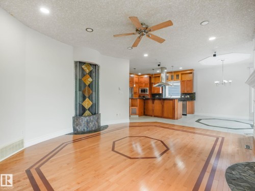 13412 157 Avenue, Edmonton, AB 