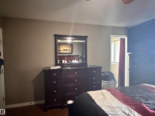 Image quality insufficient for description - 10619 108 Avenue, Westlock, AB - Indoor Photo Showing Bedroom