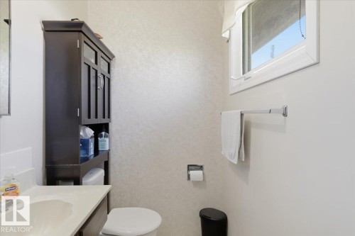 141 Green Ash Drive, Wetaskiwin, AB 